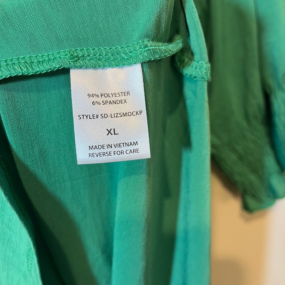 Dear Scarlett Lizzy Blouse 3/4 Smock Sleeve Top Solid Green Size XL - Picture 5 of 5